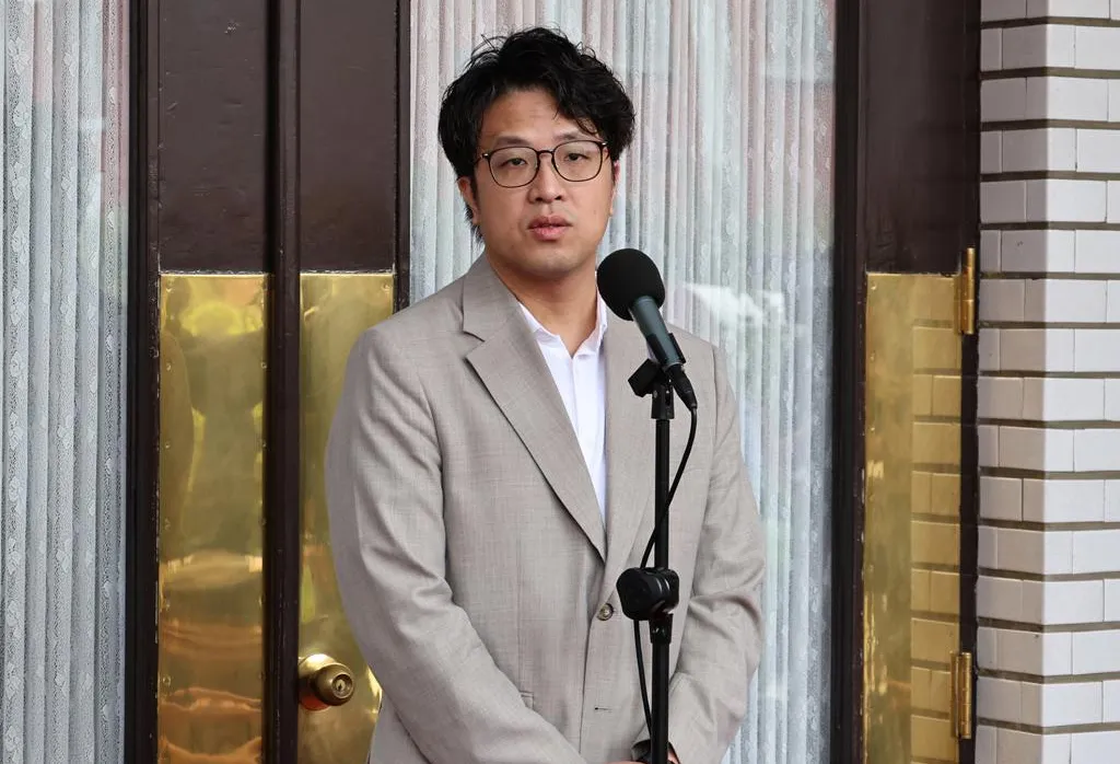 沈伯洋拋「南北縫合說」!蔣競辦狠打臉:又拿市府政策當政見?