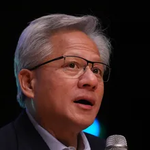 黃仁勳談AI!驚爆「晶片解熱」是突破算力重要關鍵