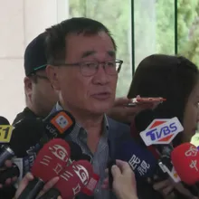 影/最慢下周與新壽解約！李四川批王義川陷公務員於不義