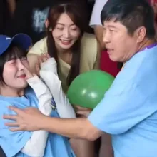 胡瓜《大集合》手滑誤觸籃籃胸遭炎上　電視台副總：不會播出