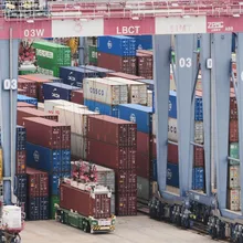 關稅之亂滿周年!川普政府簽逾20項協議、政策修改逾50次