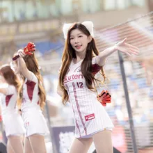 樂天女孩穎樂「棒籃排」三棲超拚　迷上「胖奇君」超療癒