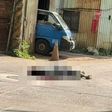 影/北市南港23歲男倒臥路中　遭貨車輾過當場死亡