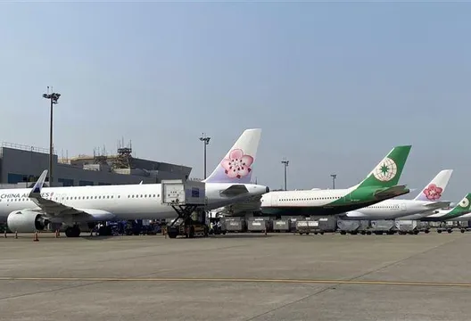 3國籍航空1/8起調降燃油附加費 長程航班減少204元