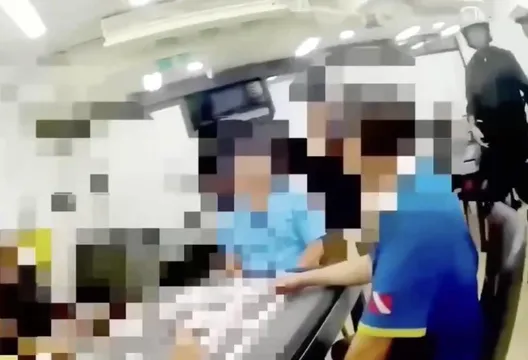 影/萬華棋牌社暗藏職業麻將賭場 警突襲逮21人