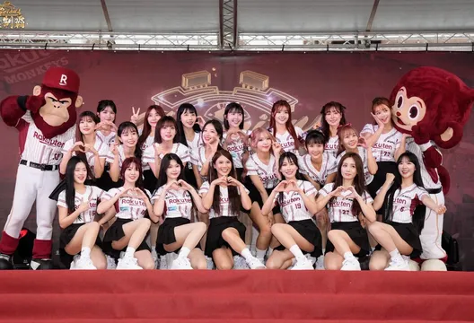 中職/樂天封王遊行!岱縈清晨找媽祖還願 曲曲、若潼夢回2019年