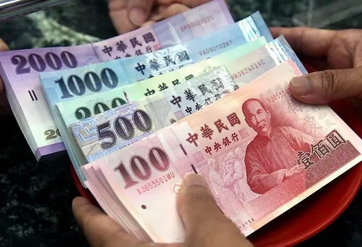 火馬年奔騰背後的殘酷真相：一兆美元奇蹟　為何救不了你的無感？