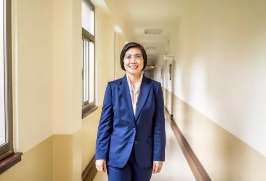 陳見賢完成新竹縣長登記 徐欣瑩酸:他領先很多是否支持全民調?