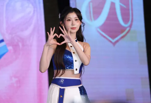 李珠珢4月應援「清明限定」被罵爆！急追加2場變5天