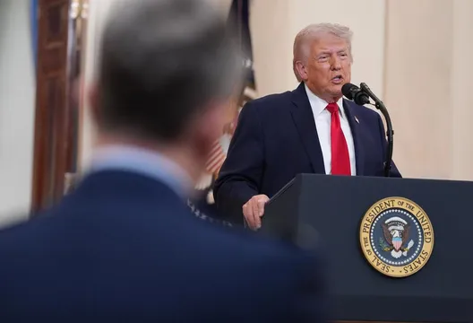 川普又對伊朗下最後通牒!嗆周二晚8點前沒協議好「將摧毀全國」