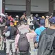 白色吊嘎男！花蓮光復更衣站設計不當　正妹換衫遭偷窺了