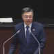 藍委猛攻1萬何時發？卓榮泰鬆口：預算三讀後1個月內