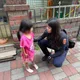 5歲女童清晨偷溜出門迷路　「平鎮姊姊」耐心尋找助團圓