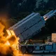 T-Dome破口？海鋒大隊士兵狂拍雄二飛彈操作書　外洩大陸女特工