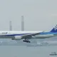 全日空班機出包！羽田機場「撞擊跑道燈」緊急返航