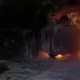 基隆阿根納造船廠旁火燒車！焰舌貼地狂燃
