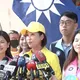 「旗津＋黃色看板」竟被賴瑞隆攻擊？柯志恩開酸：不用「小鼻子小眼睛」