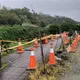 7.0強震後三芝步道護欄倒塌！　新北水利局火速拉設警戒線