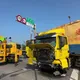 影/悚！西濱拖車自撞堵路「折成ㄑ字型」釀南下交通癱瘓