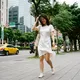 8級東北風強襲！12縣市發布強風特報　小心看板變血滴子