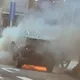 影/連假出遊驚魂！休旅車上台74冒白煙　下匝道瞬變火球