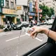 有人沿途潑灑液體「毛毛的」!殯葬業揭:引領亡者順水回家