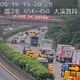 國3北上大溪段小車貨車追撞!紫爆塞2公里 時速不到20公里