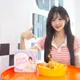 「大胃律女王」親自設計餐盒套餐 超人氣韓啦吳瑞律聯名法大炸雞