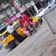 影/畫面曝!幼幼班「計程車硬塞15人」 網怒tag新北教育局