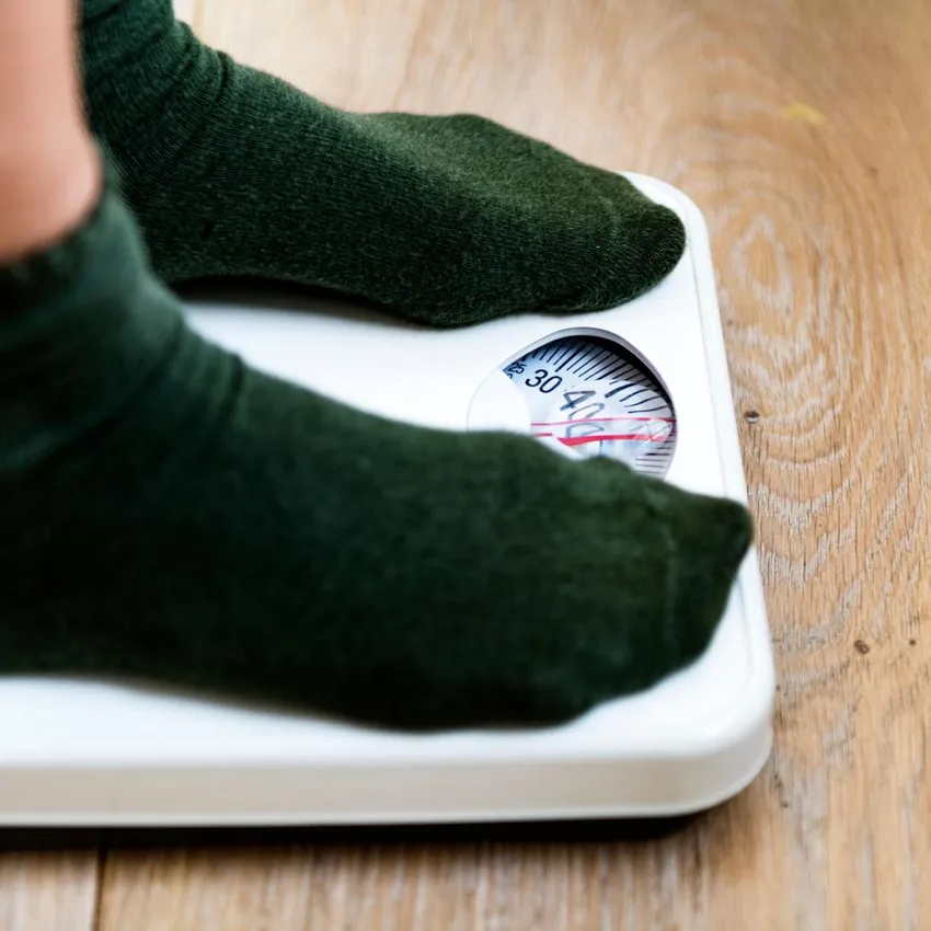 年後胖2公斤別慌！營養師推211餐盤、多喝水8招甩肉