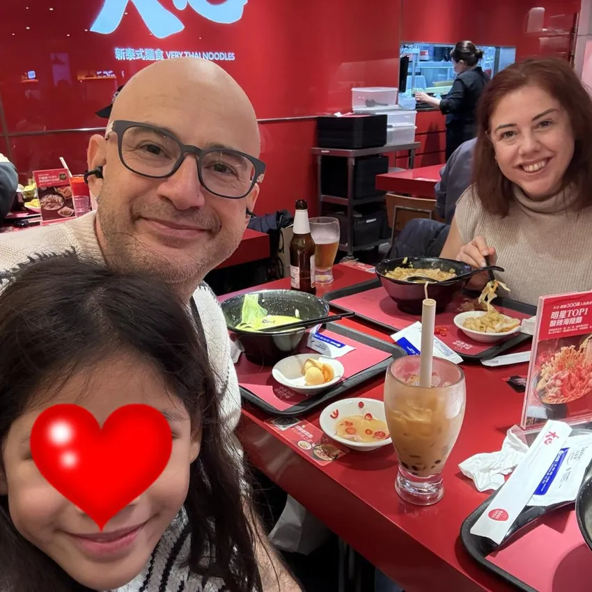 吳鳳曝妹妹2次來台「陌生人暖舉」！感動喊：全世界最熱情的台灣