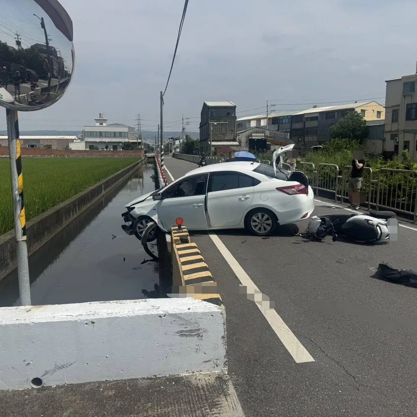 台中梧棲嚴重車禍!21歲女大生重傷氣血胸送醫搶救