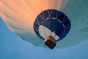 「天外奇蹟」真實版！陸男採松子被熱氣球帶走 空飄3百多公里２天後獲救