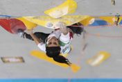 伊朗反頭巾示威延燒中　攀岩女選手未戴頭巾出賽遭關注