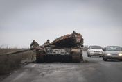 俄羅斯控烏克蘭將攻擊大壩 擴大赫松平民疏散區域