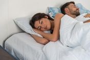 汪小菲千萬床墊慘毀　營養師揭床墊好壞「影響睡眠品質」！