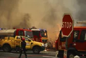 影/法庇里牛斯山景點「乾旱」釀災　大火「狂燒500公頃」緊急疏散3千人