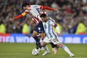 梅西替補秀美技「2度中柱」嚇死巴拉圭！　阿根廷世界盃資格賽奪3連勝