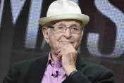 曾6度獲頒艾美獎！美傳奇製作人諾曼李爾離世　享嵩壽101歲