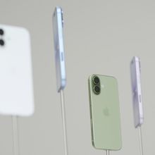 iPhone 17貼「螢幕保護貼」恐毀鍍膜？2品牌：從沒受影響