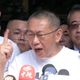 影/柯文哲交保嗆京華城案「冤獄」：絕不投降！絕不屈服！