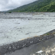 影/花蓮馬太鞍溪堰塞湖壩頂11:30溢流　畫面曝光
