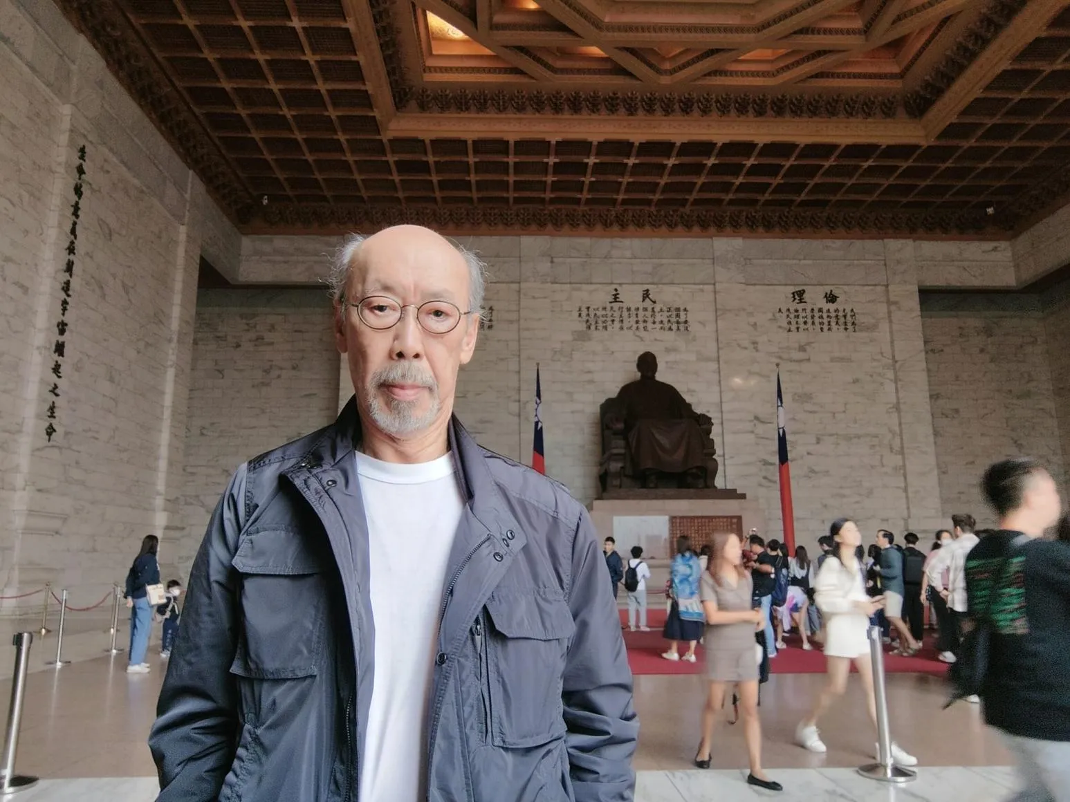 馮淬帆臉書「最後發文」悼念蔣中正 竟同天離世