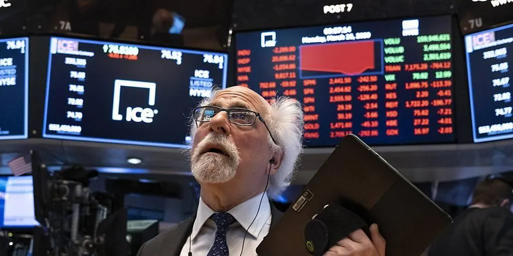 降息機率驟降美股重挫！道瓊大跌797點　輝達、台積ADR重摔