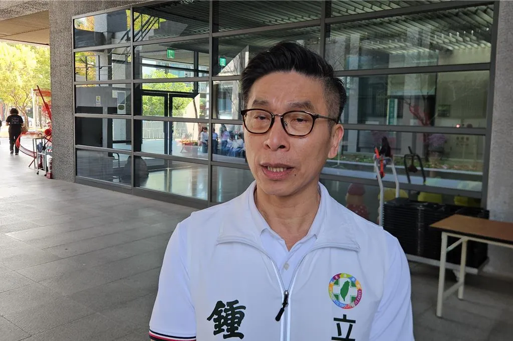 川普關稅大刀遭斬!台美貿易協定懸了?鍾佳濱揭「生死關鍵」