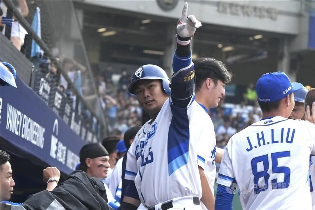 中職/范國宸雙殺守備助悍將逆轉勝 兄弟慘吞球團史最速6敗