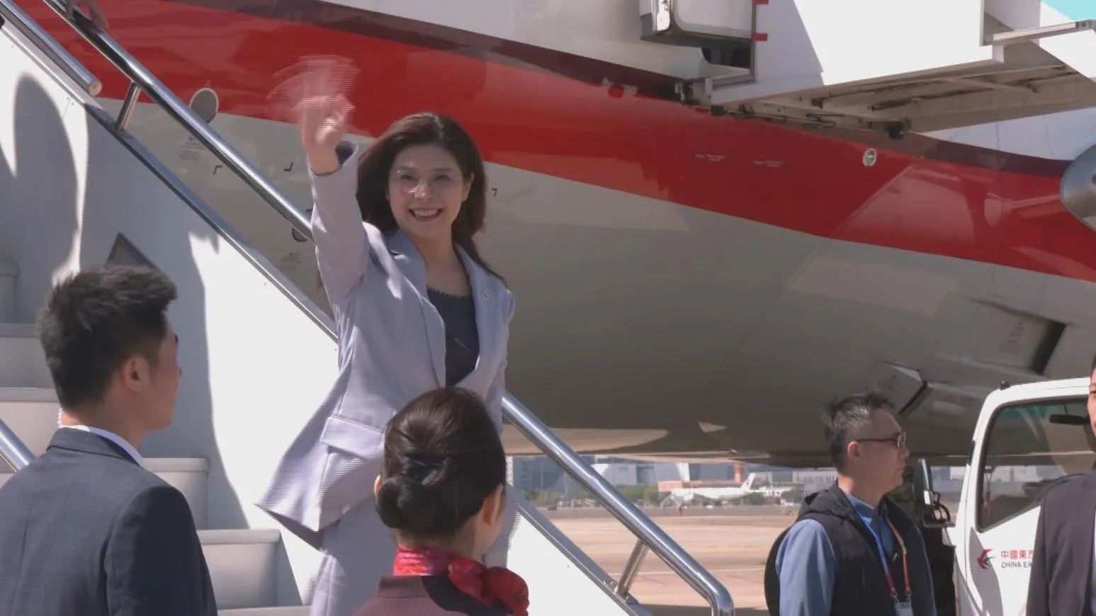 蔡鎤銘/鄭麗文訪陸對照鄭麗君與美簽ART　誰在賣台？