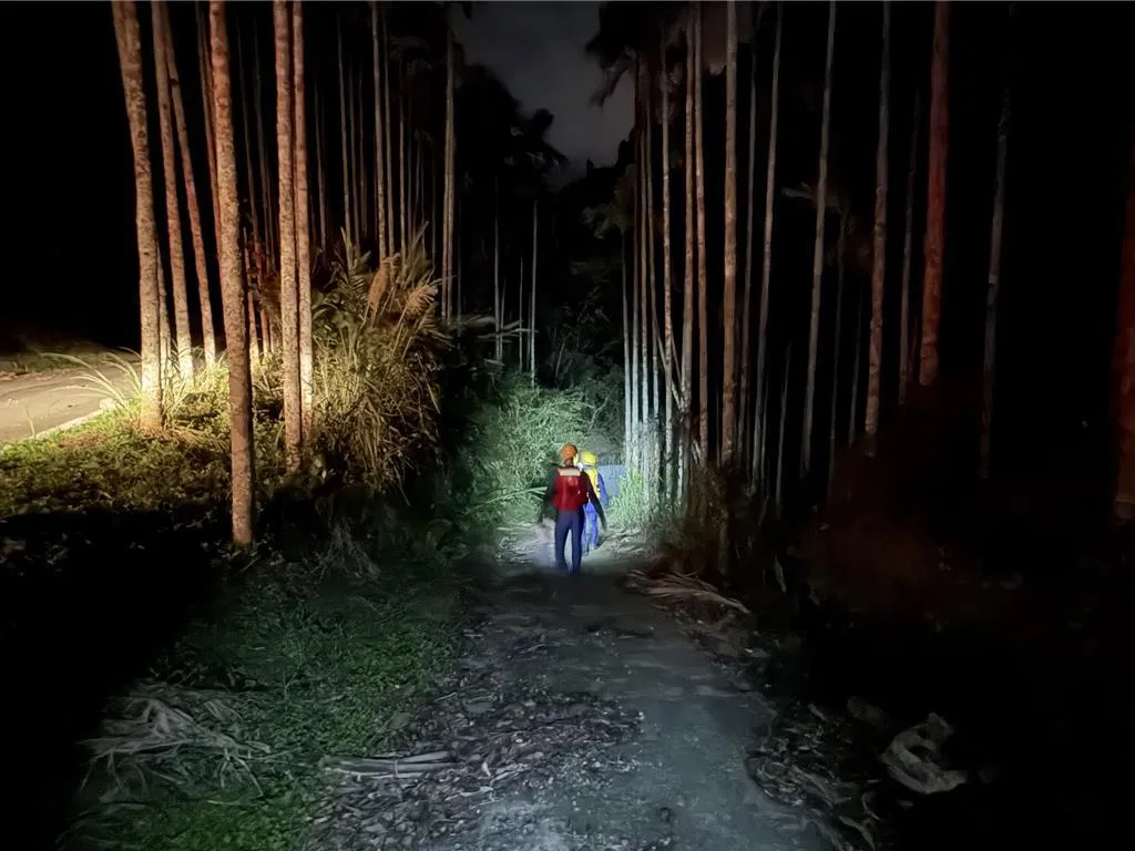 苗栗蓮臺山意外！農民開水門失足墜河　搜救隊深夜尋獲遺體