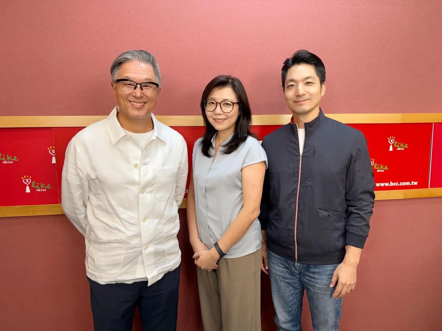 王偉忠笑虧「我忍耐很久了、請你都不來」 蔣萬安接招:今天帶老闆來了