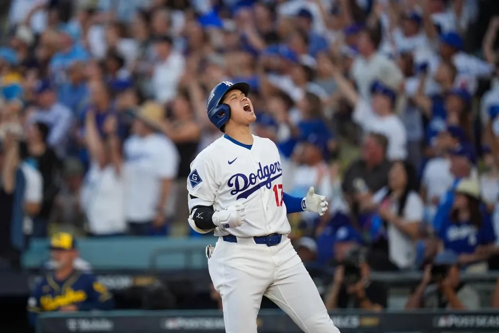 MLB/道奇挑戰三連霸夢碎 遭釀酒人剃光頭